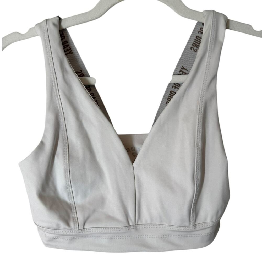 Year of Ours Ivory V Neck Sports Bra Medium Work Out Gym‎ Train Yoga Pilates